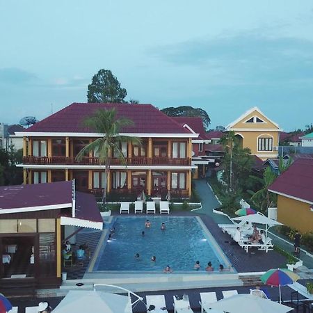 Golden Hotel Dondet Muang Không Buitenkant foto