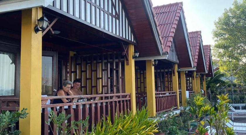 Golden Hotel Dondet Muang Không Buitenkant foto