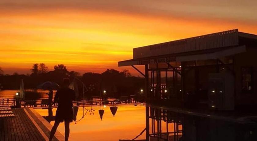 Golden Hotel Dondet Muang Không Buitenkant foto