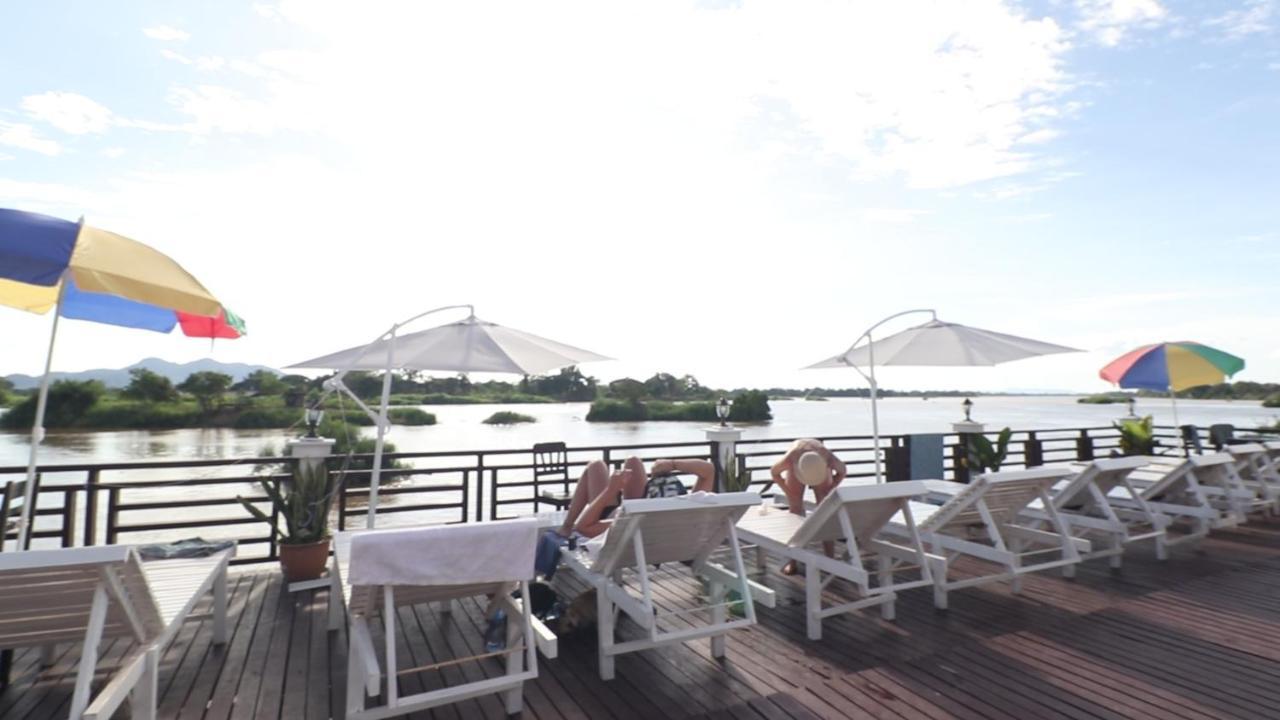 Golden Hotel Dondet Muang Không Buitenkant foto